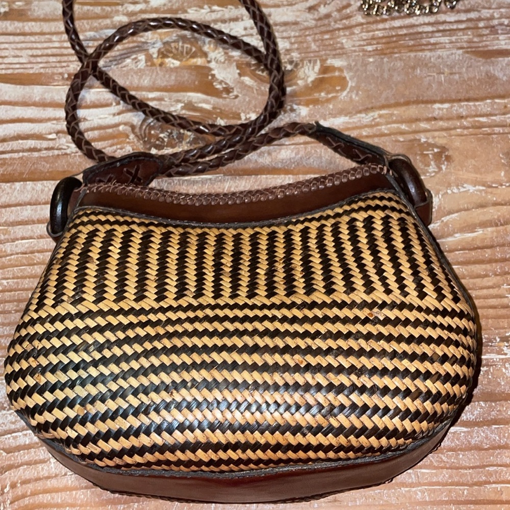 Inge Christopher Vintage Basket Weave Purse